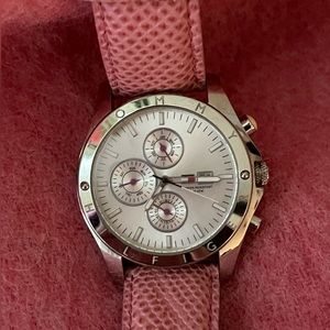 Tommy Hilfiger Women's 1780729 Sport Leather Watch